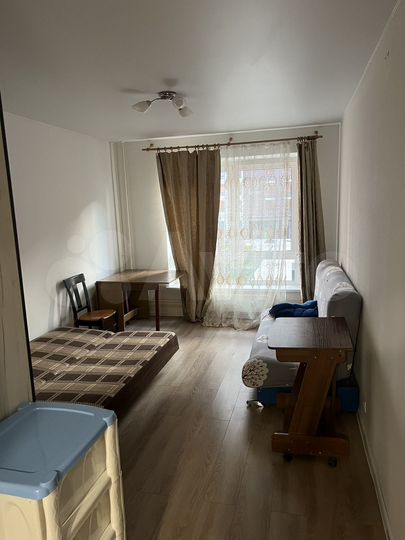 Комната 18 м² в 3-к., 2/17 эт.