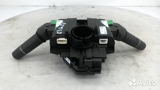 Переключатель поворотов и дворников (стрекоза) mazda 2 2 (83G21Q801)