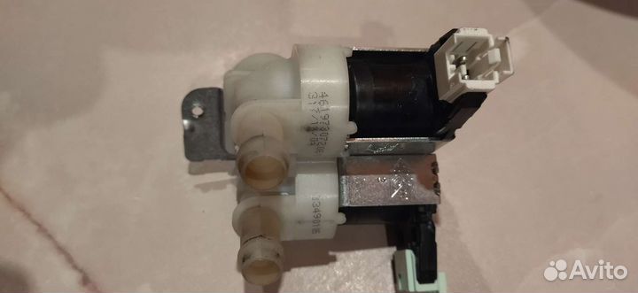 Клапан whirlpool awe2221