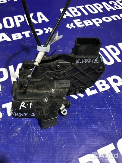 Замок двери Land Rover Freelander 2