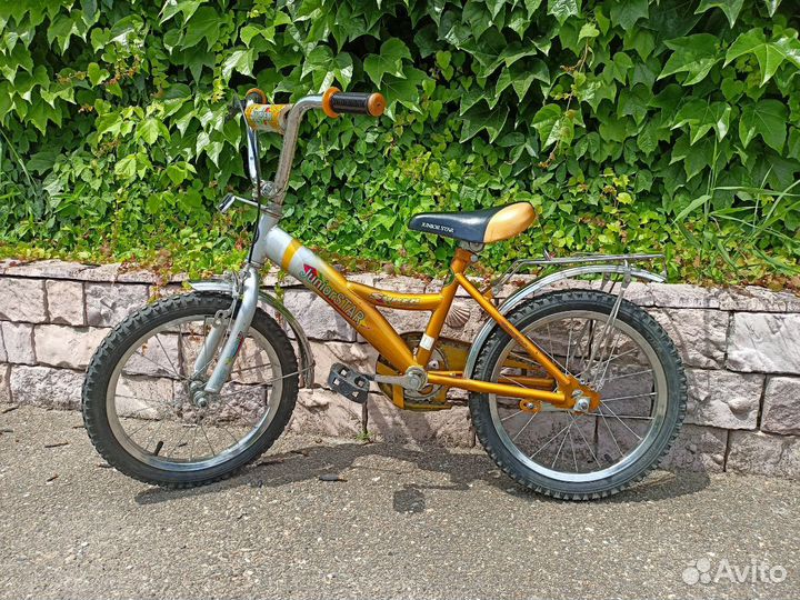 Детский велосипед 16 дюймов Б/У