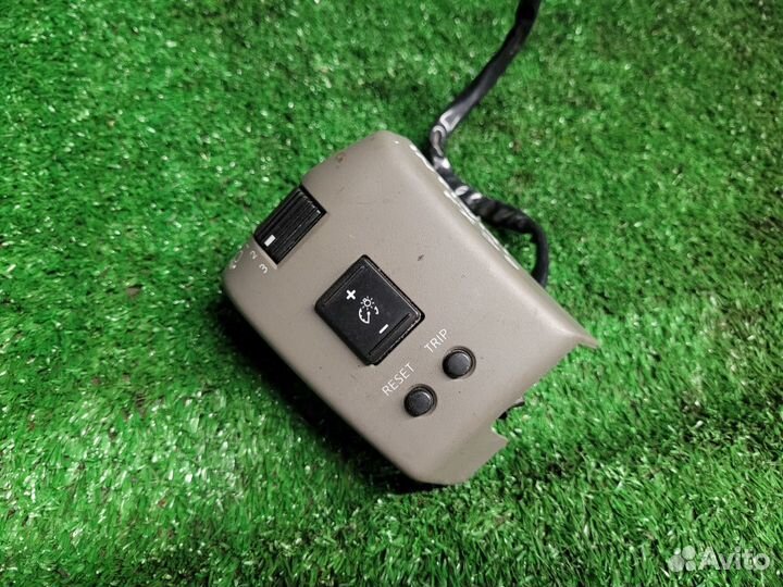 Блок управления подсветкой приборки на FX35