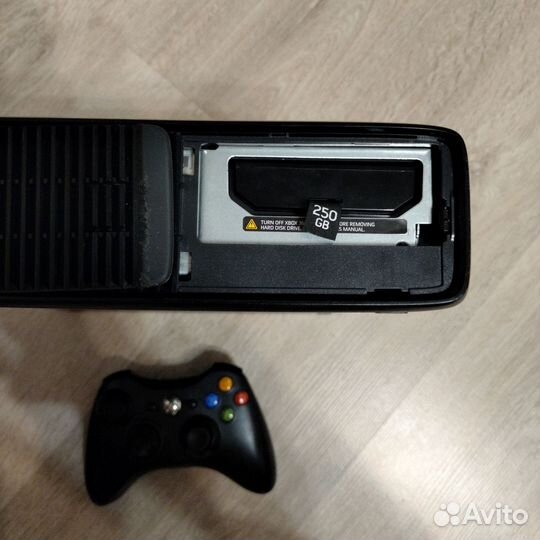 Xbox 360 прошит Aurora 250gb