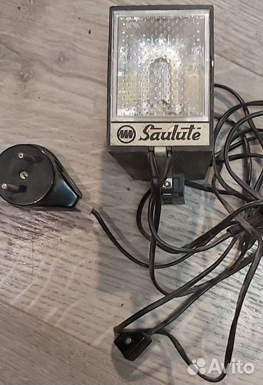 Фотовспышка Salute