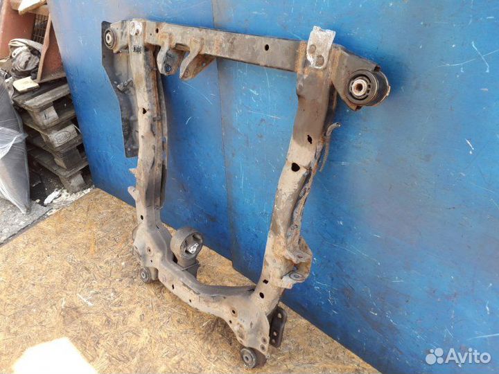 Подрамник передний Opel Astra J 2009-2016