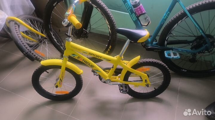 Детский велосипед 16