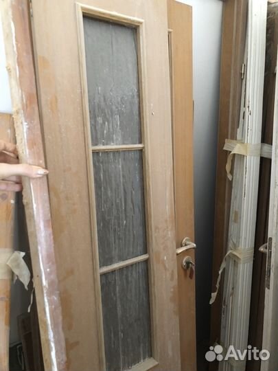 Двери деревянные межкомнатные в прекрасном состоян
