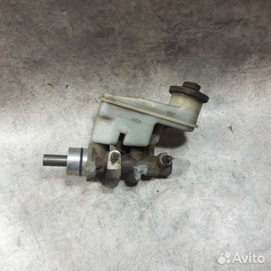 Цилиндр тормозной главный Фиат Альбеа