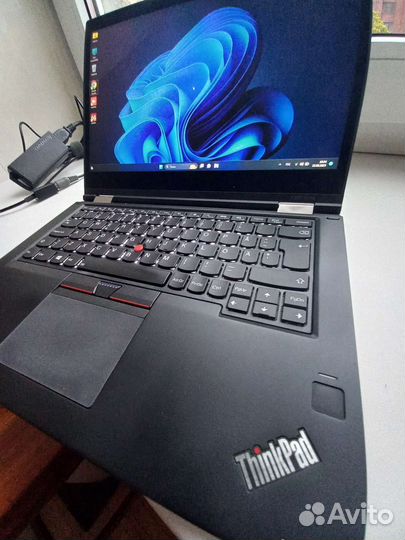 Lenovo thinkpad X380 Yoga (Intel Core i7)