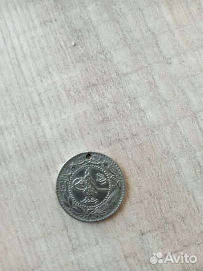 Продам монету