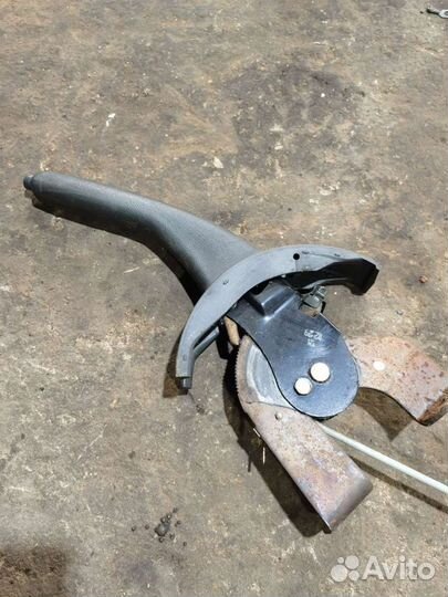 Ручник mitsubishi lancer 6