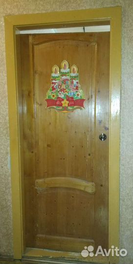 Дверь межкомнатная деревянная 79см