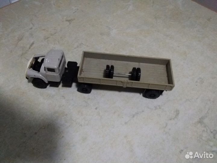 Модель грузовика СССР