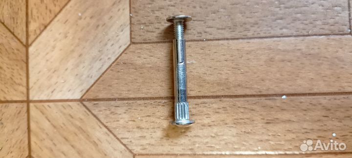 Мебельная фурнитура