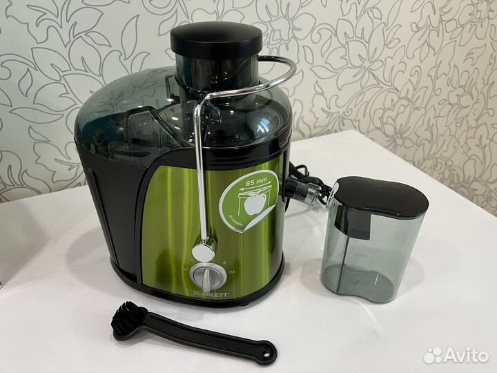 Соковыжималка Scarlett sc-je50s14