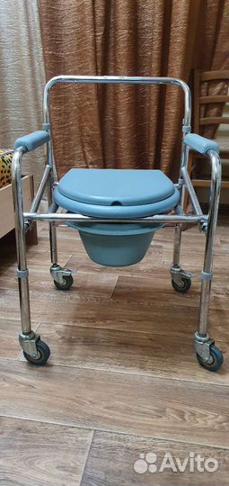Кресло туалет Стул с санитарным оснащ с колесами