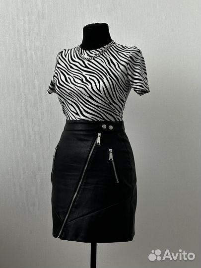 Фуболка короткая юбка кожаная лонгслив из сетки