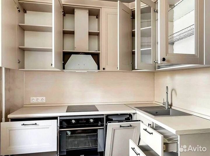 Кухонный гарнитур 