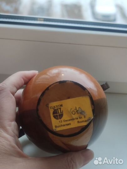 Вазочка деревянная