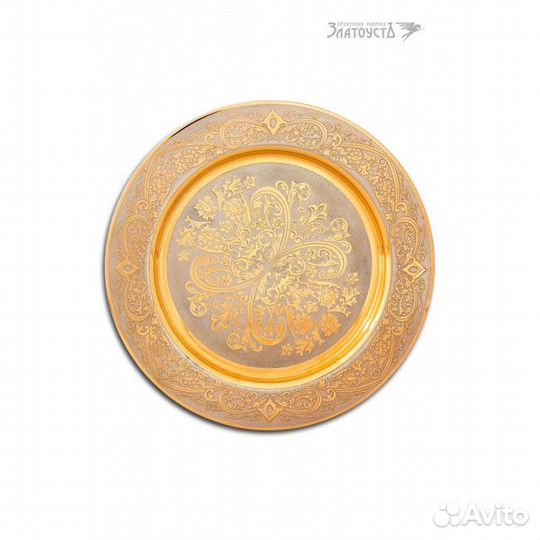 Стопки, графин, поднос золотой