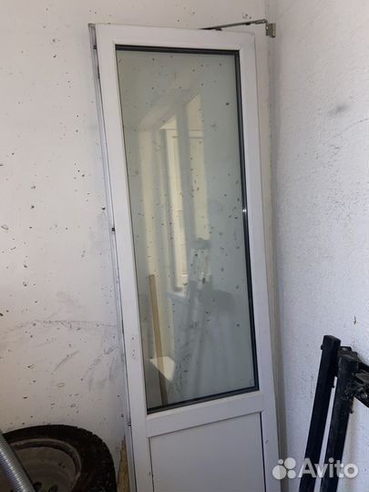 Двери пластиковые со стеклом бу