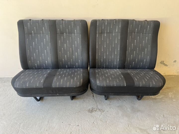 Сидение на газель