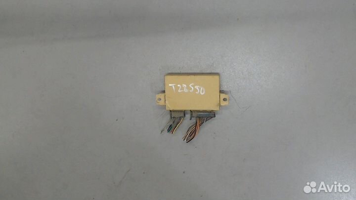 Блок управления прицепного устройства Mitsubishi L