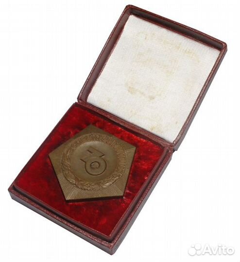 Настольная медаль 70 лет Советской милиции в ориги