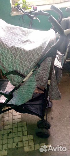 Прогулочная коляска трость