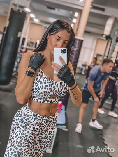 Спортивный костюм