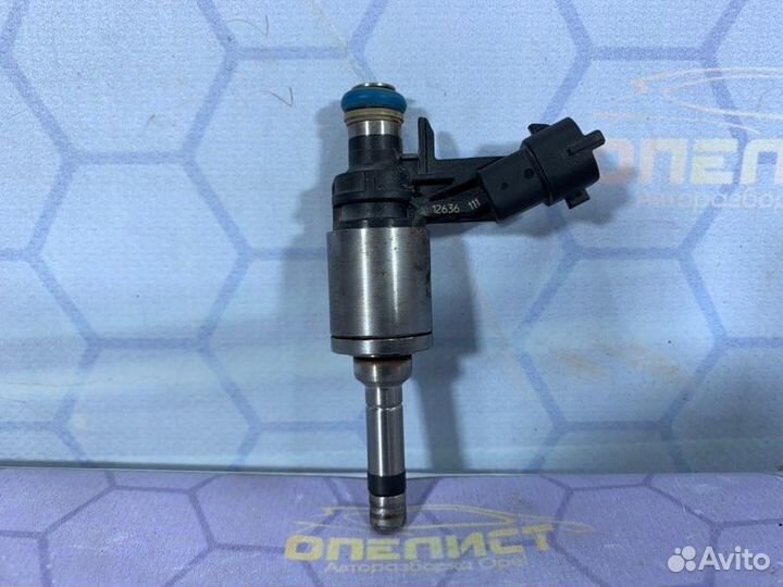 Форсунка топливная Opel Insignia A A20NFT