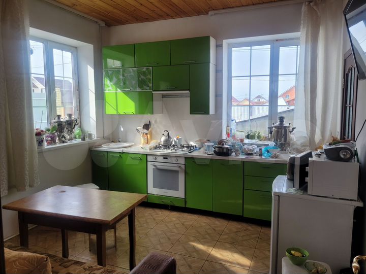 Таунхаус 110 м² на участке 4 сот.