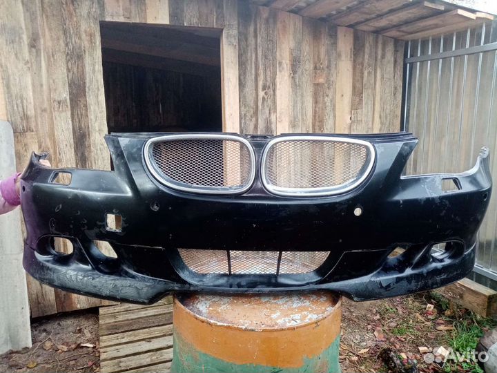 Бампер на BMW е 60