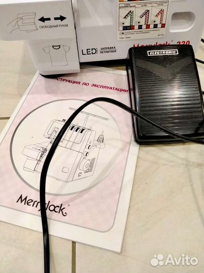Оверлок merrylock 220