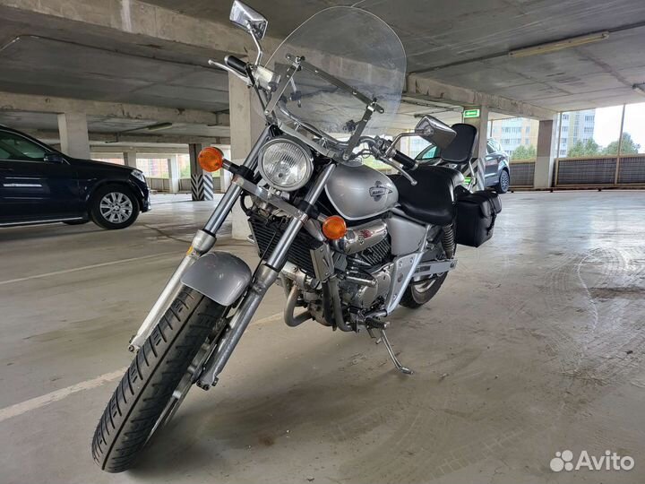 Honda Magna 250
