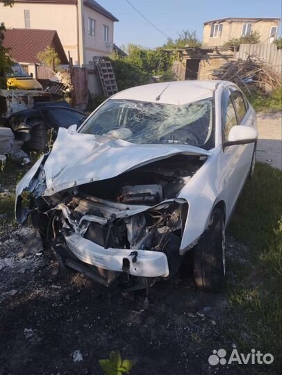 Nissan Almera 1.6 AT, 2014, битый, 122 000 км