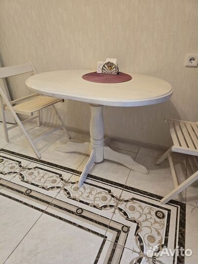 Кухонный стол из массива ясеня