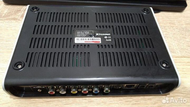 Приставка тв Yuxing yx-6916A