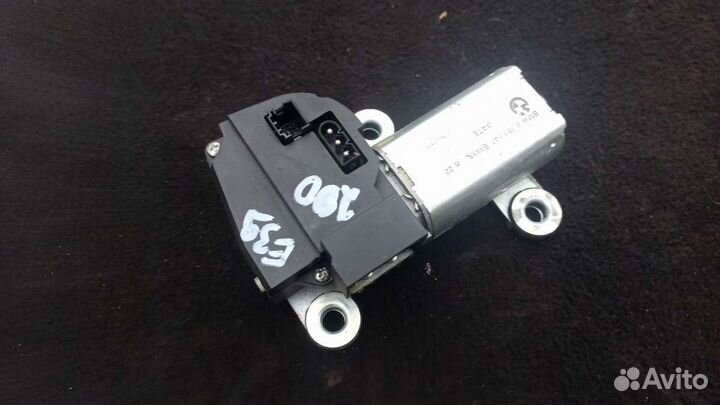 Моторчик заднего стеклоочистителя (дворника) для B