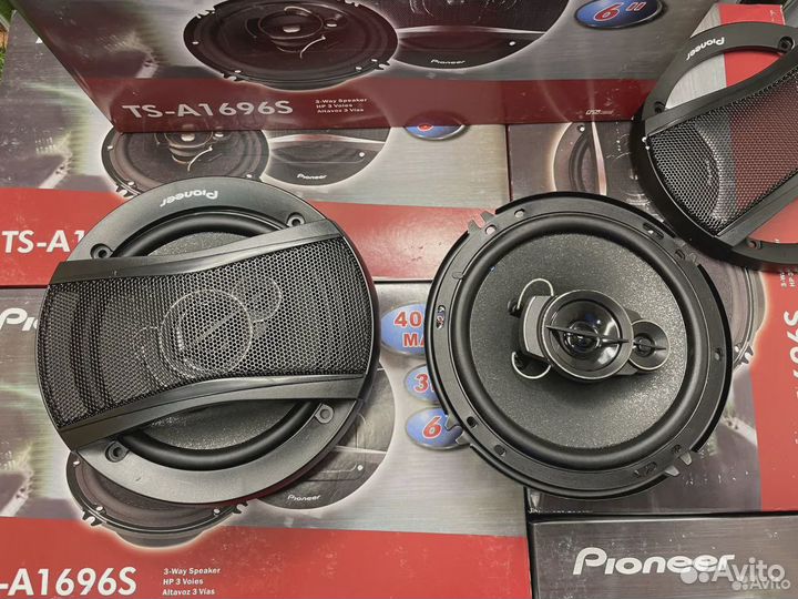 Автомобильные колонки Pioneer 16см