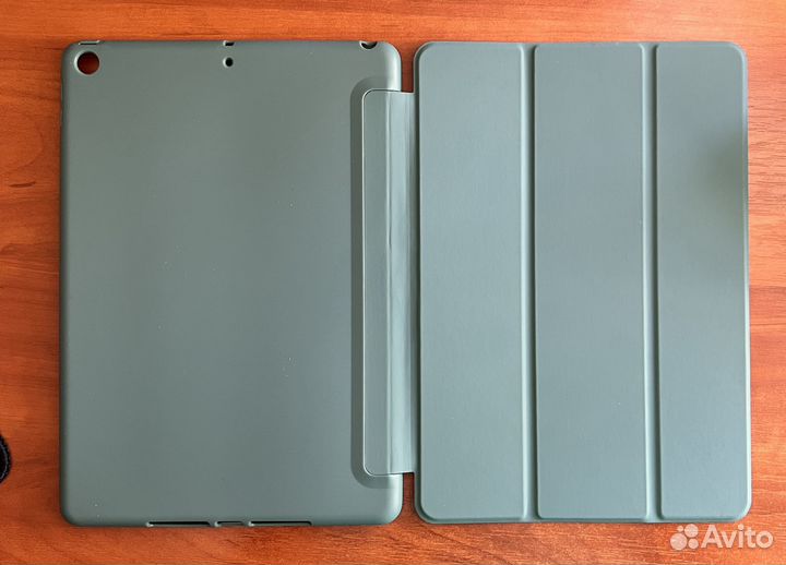 Чехол для iPad 10,2