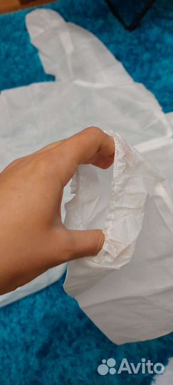 Комбинезон из нетканых материалов