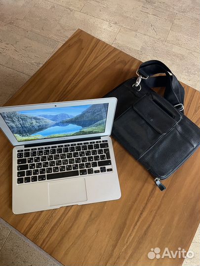 Apple MacBook Air 11 a1465