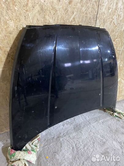 Капот на Додж Дакота