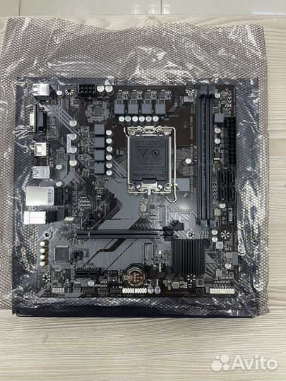 Комплект i3-12100F + gigabyte B760M H DDR4