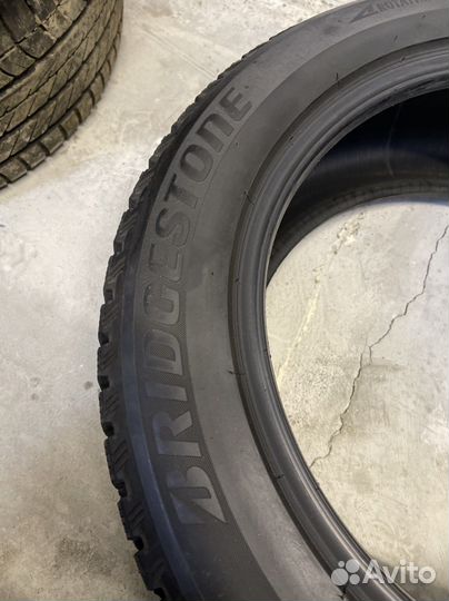 Bridgestone Blizzak Spike-01 245/55 R19 103T