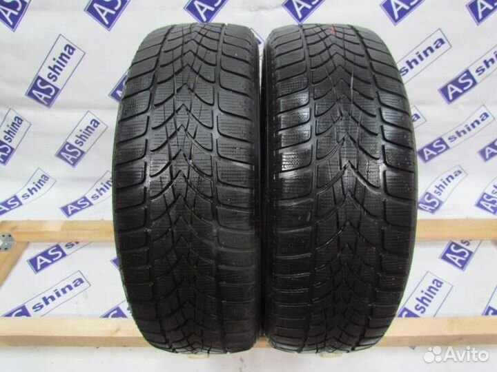 Dunlop SP Winter Sport 4D 215/55 R18 99G