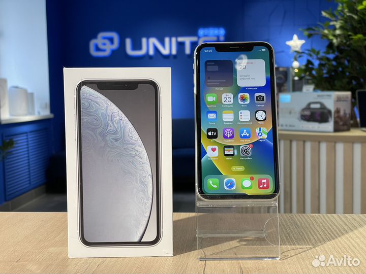 iPhone Xr, 64 ГБ