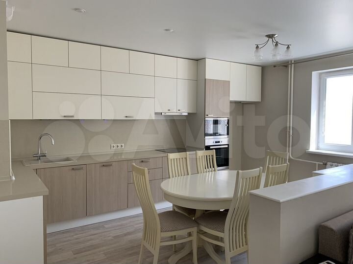 3-к. квартира, 74 м², 18/21 эт.