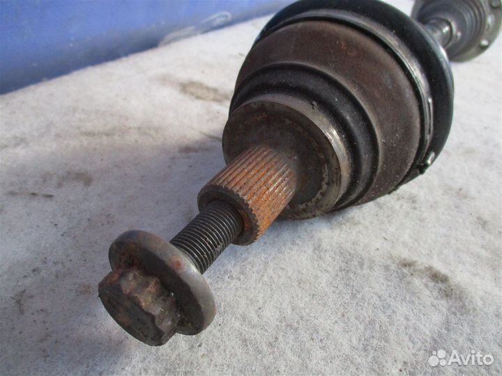 Привод передний левый Volkswagen Touran 1T3 cthc